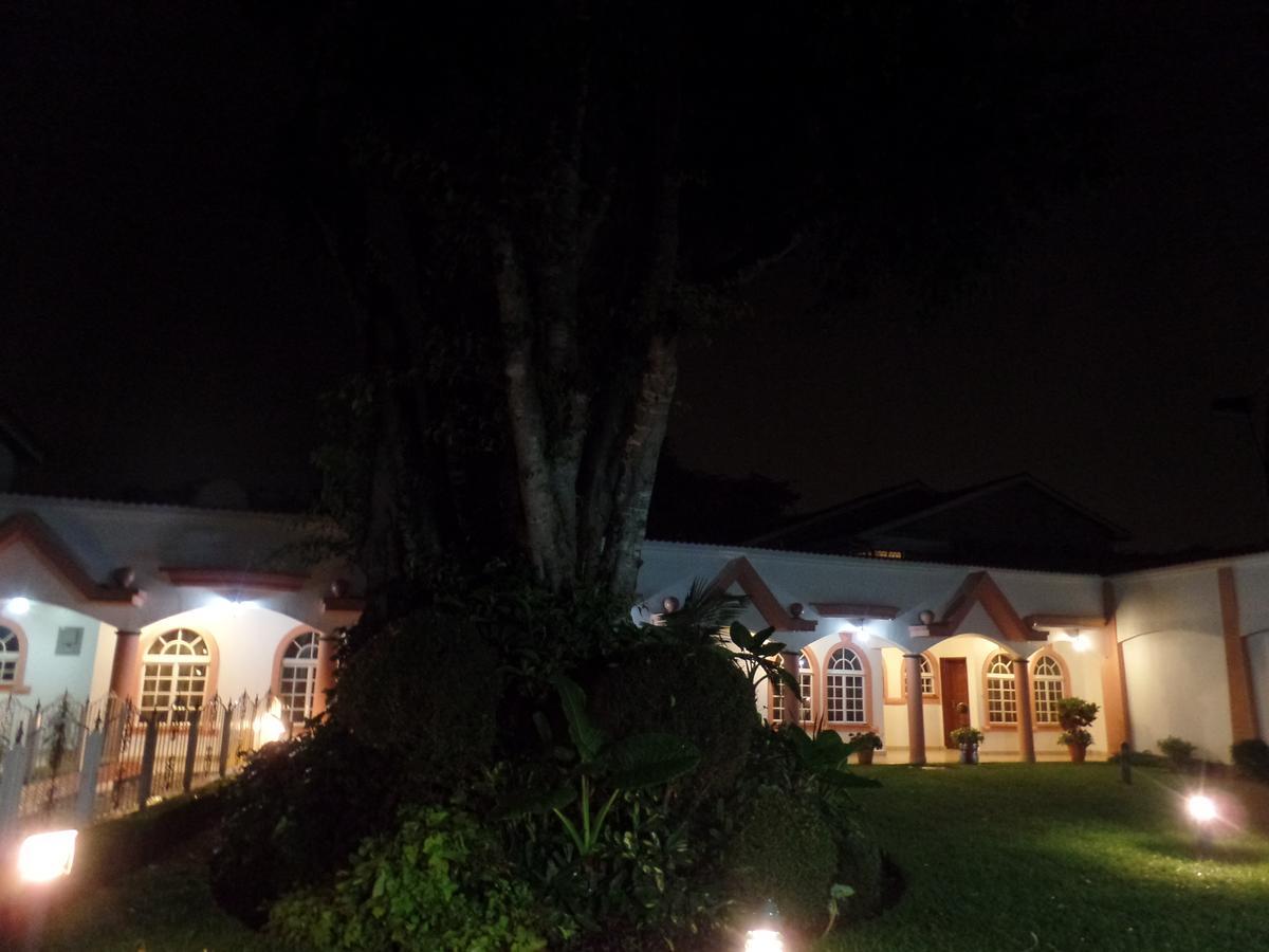 Villa Leone Boutique Hotel Nairobi Exteriör bild